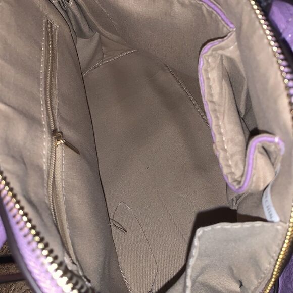 Lavender Crossbody bag - Picture 11 of 11